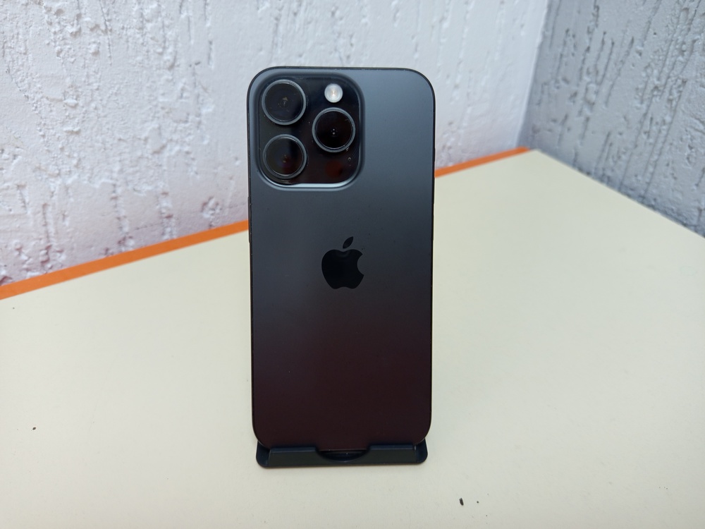 Смартфон Apple Iphone 15 Pro 128Gb