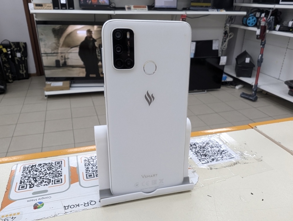 Смартфон Vsmart Joy 4