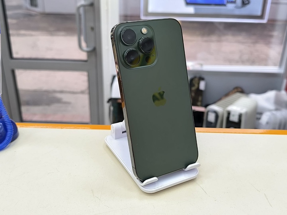 Смартфон Apple iPhone 13 Pro 256Gb
