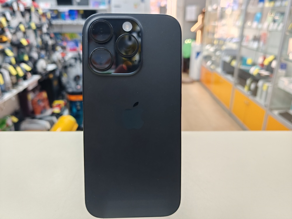 Смартфон Apple Iphone 16 Pro 128Gb