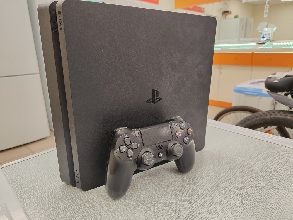 Игровая приставка PlayStation 4 Slim 500GB Игровая приставка PlayStation 4 Slim 500GB