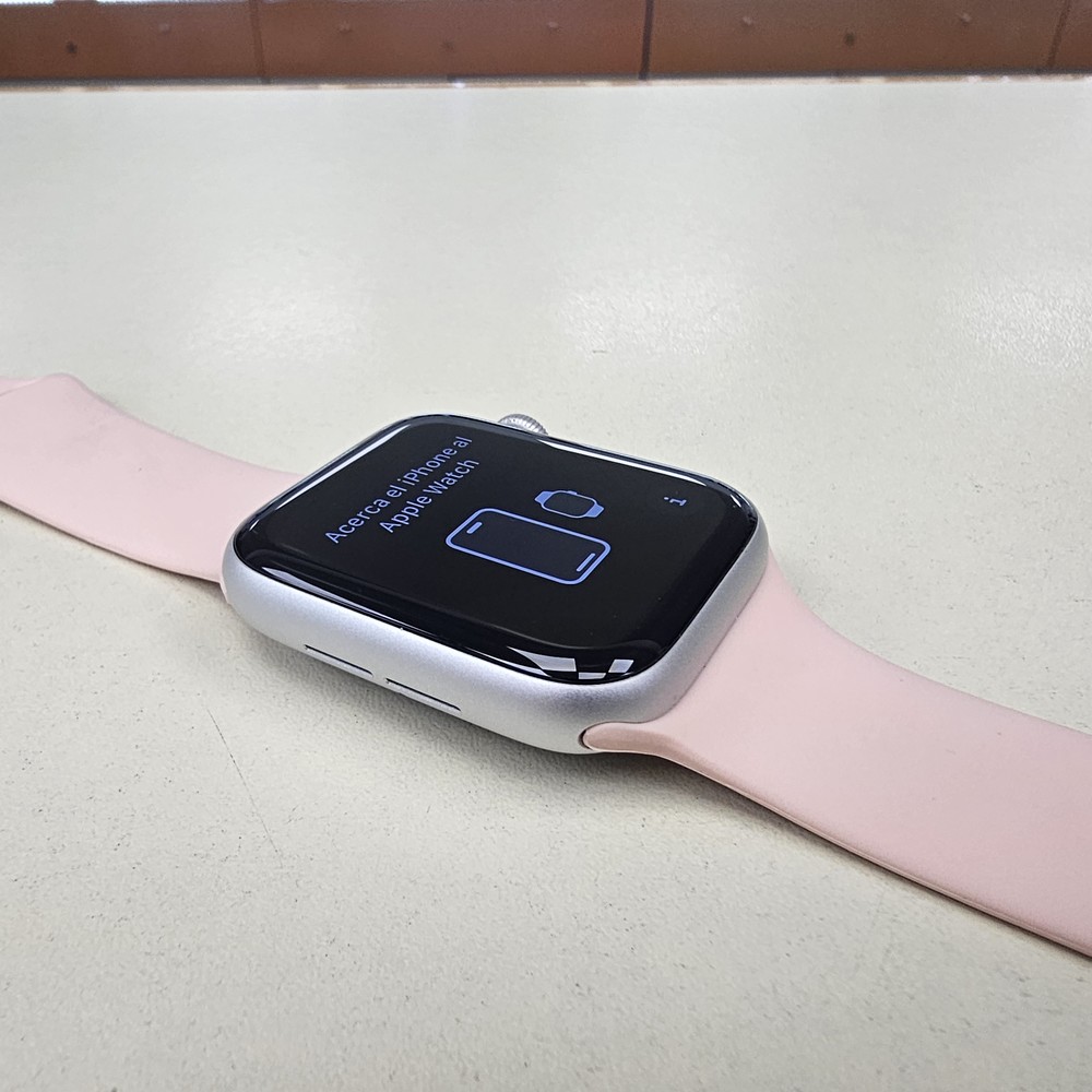 Смарт-часы Apple Watch SE 2023(2gen) 44mm