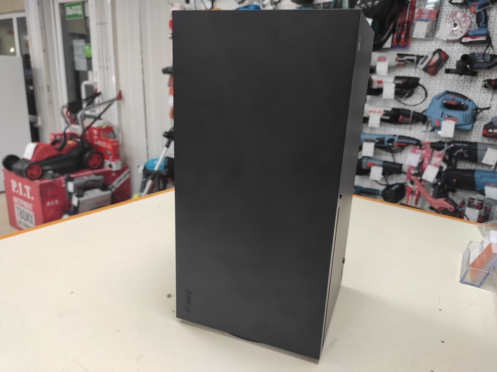 Игровая приставка Xbox Series X 1Tb