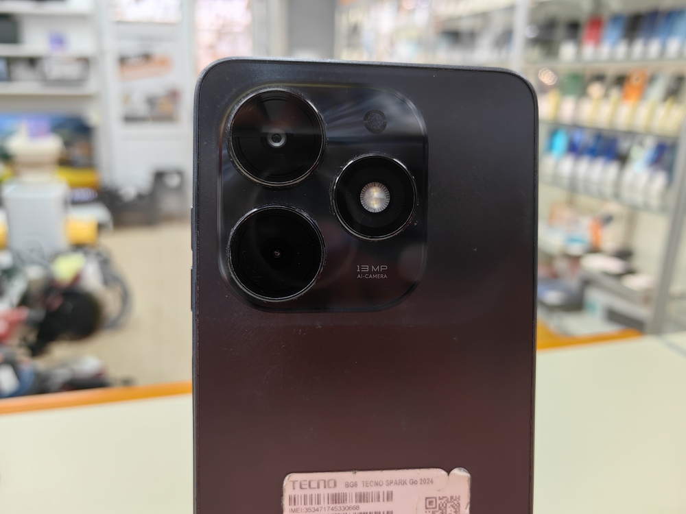 Смартфон Tecno Spark Go 2024 4/128