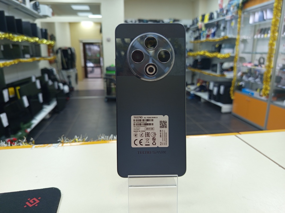 Смартфон Tecno SPARK 30 8/256