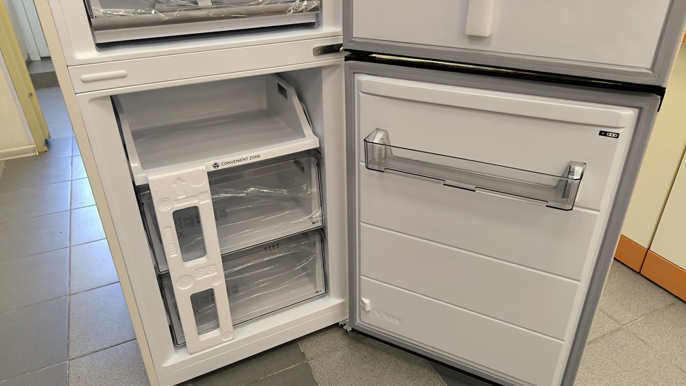 Холодильник Midea MDRB470MGF33OM