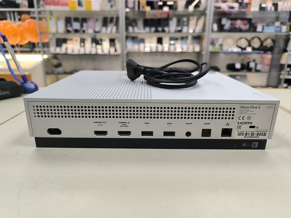 Игровая приставка Xbox One S 500Gb
