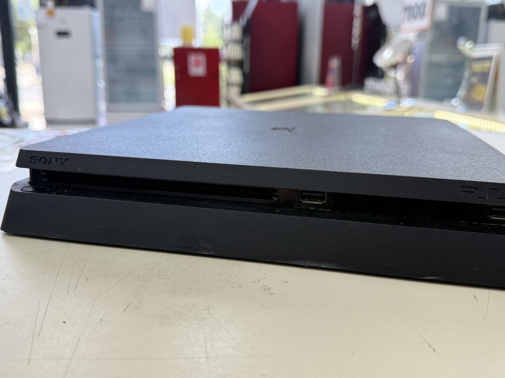 Игровая приставка PlayStation 4 Slim 1Tb