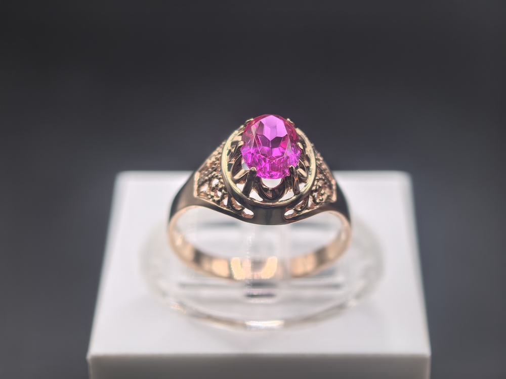 КОЛКМ585 КОЛЬЦО С КАМНЕМ (Au 585)