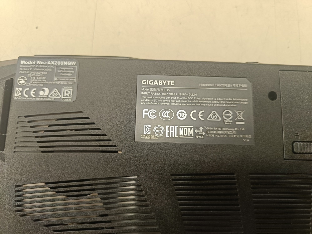 Ноутбук Gigabite Ноутбук gigabyte g5; Core i5-10500H, GeForce RTX 3060, 16 Гб, 512 GB, Нет