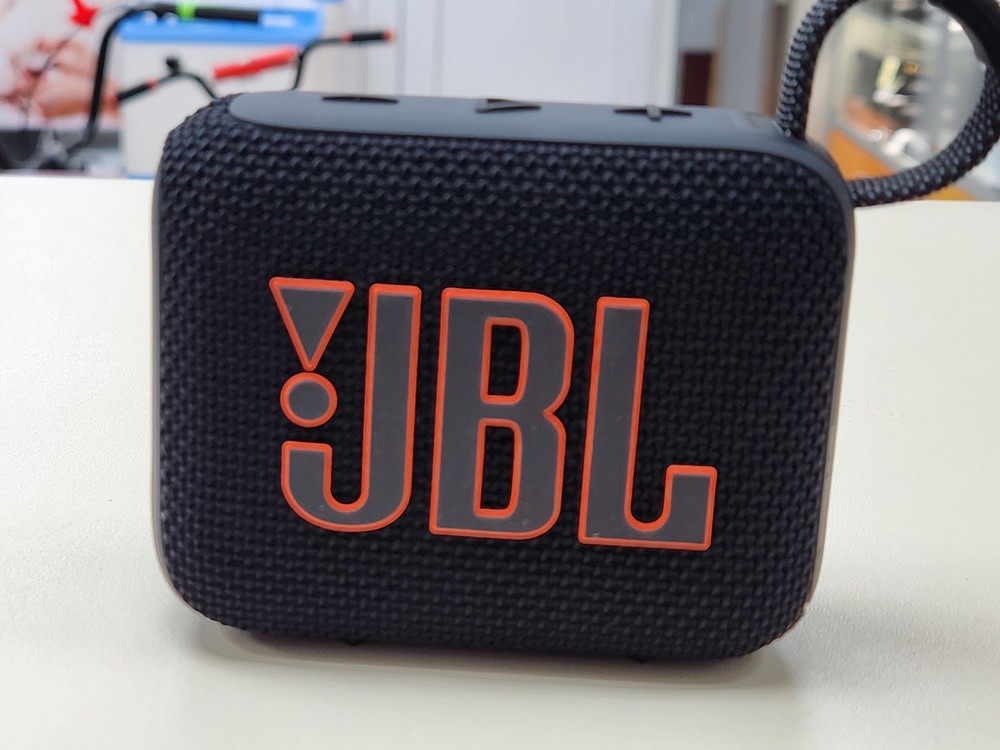 Портативная акустика JBL GO 4
