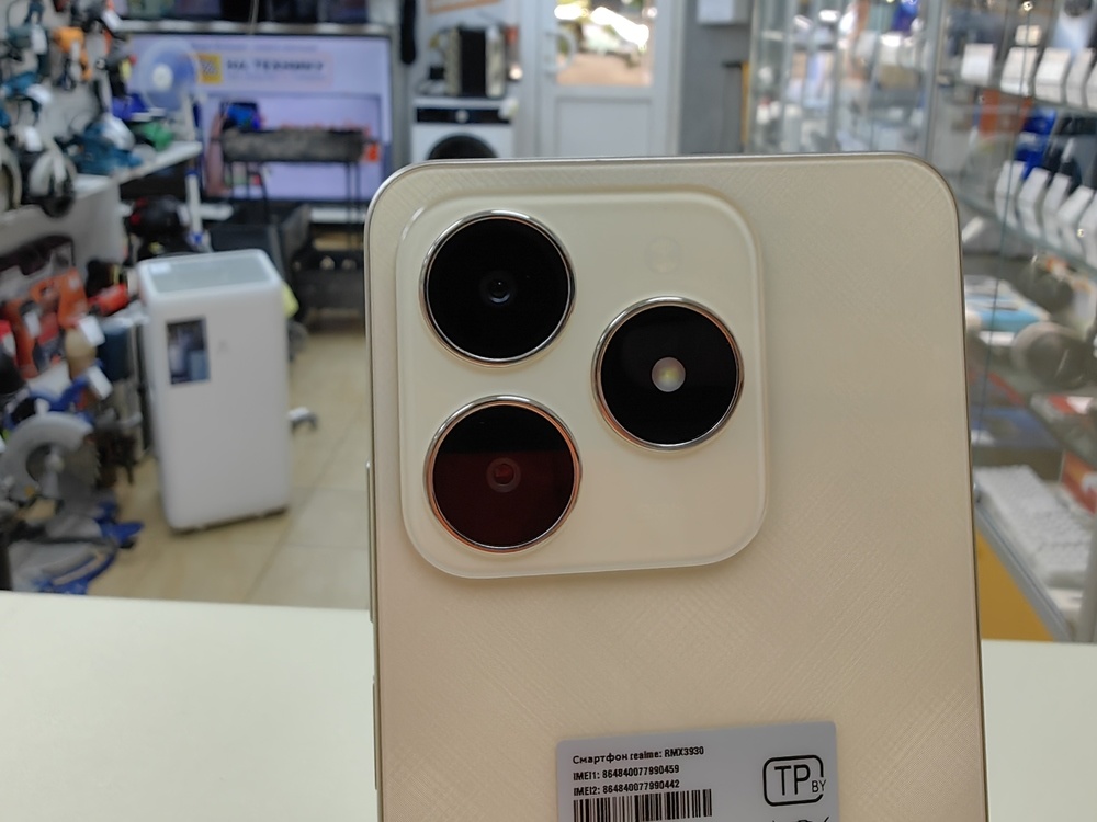 Смартфон Realme C61 8/256