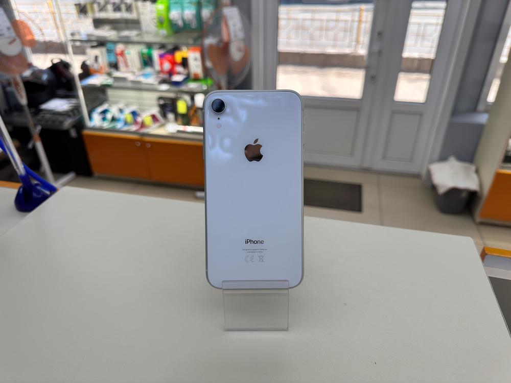 Смартфон Apple iPhone Xr 64Gb