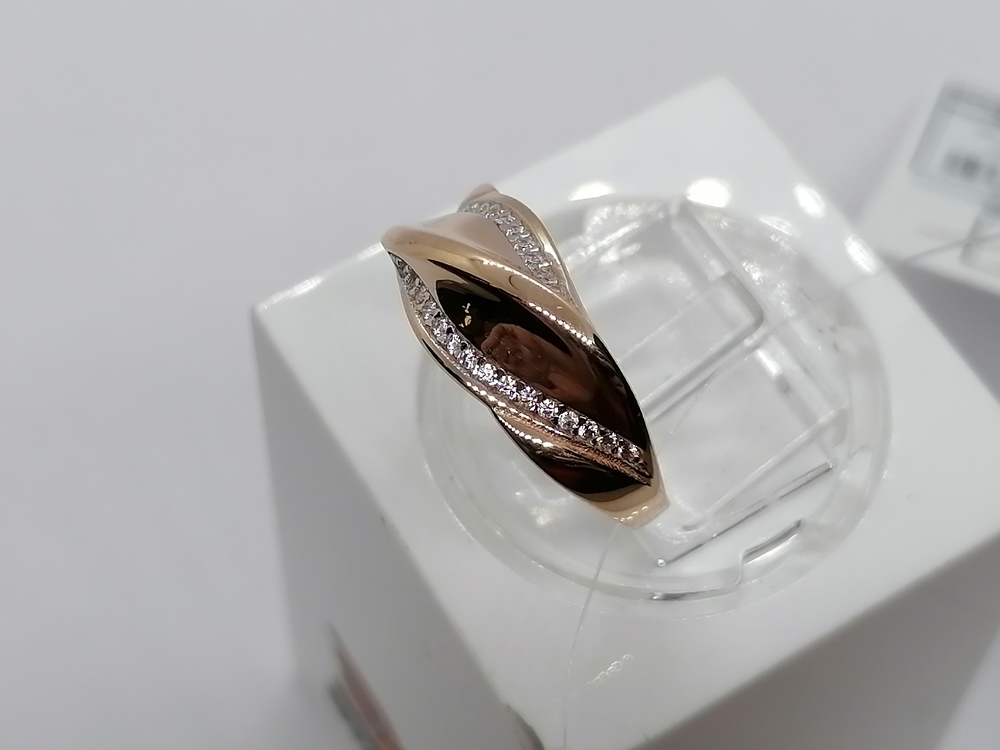 КОЛЬЦО С КАМНЯМИ (Au 585)