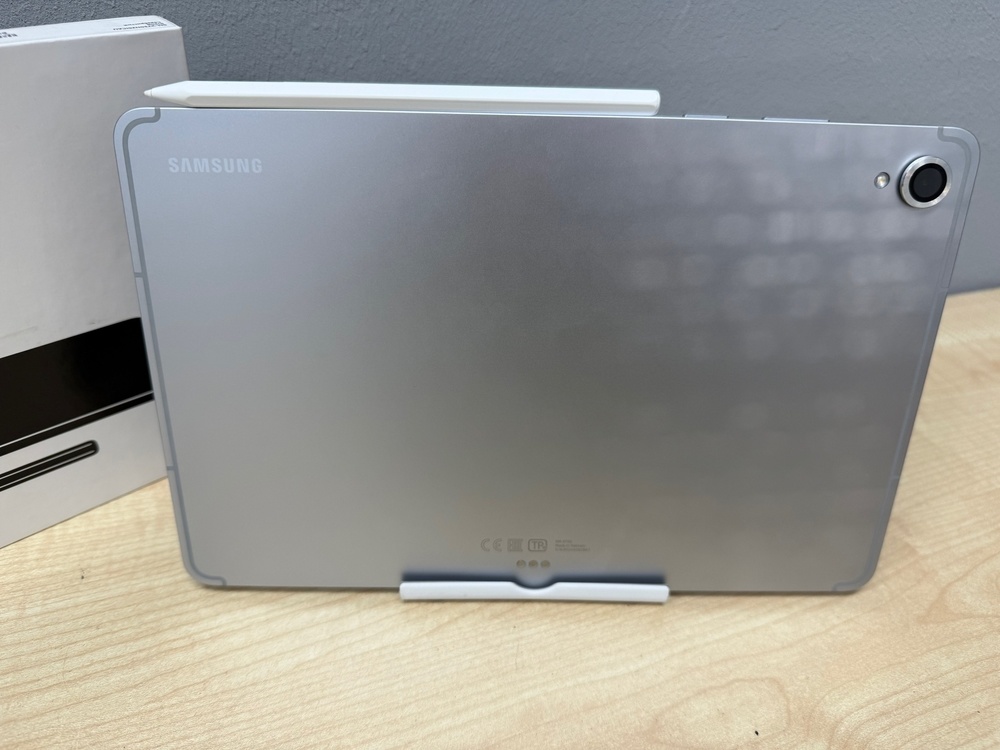 Планшет Samsung Galaxy Tab S11 WIFI 12/512