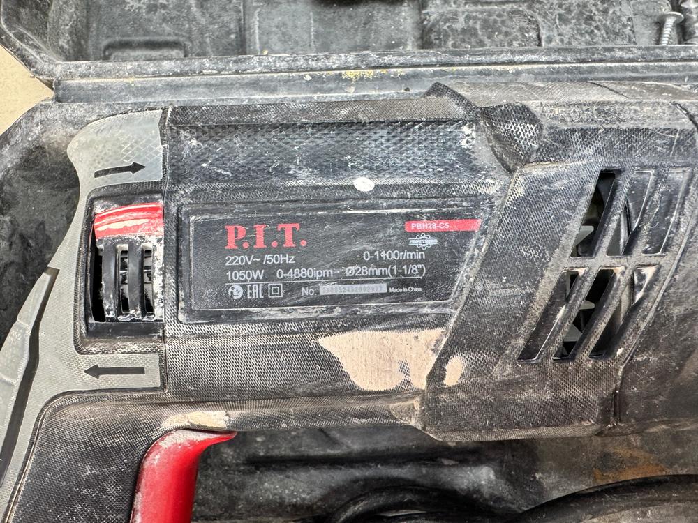 Перфоратор P.I.T. PBH28-С5