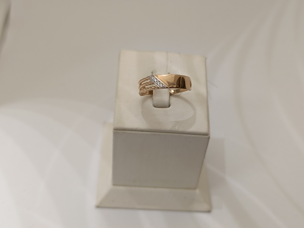 КОЛЬЦО С КАМНЯМИ (Au 585)