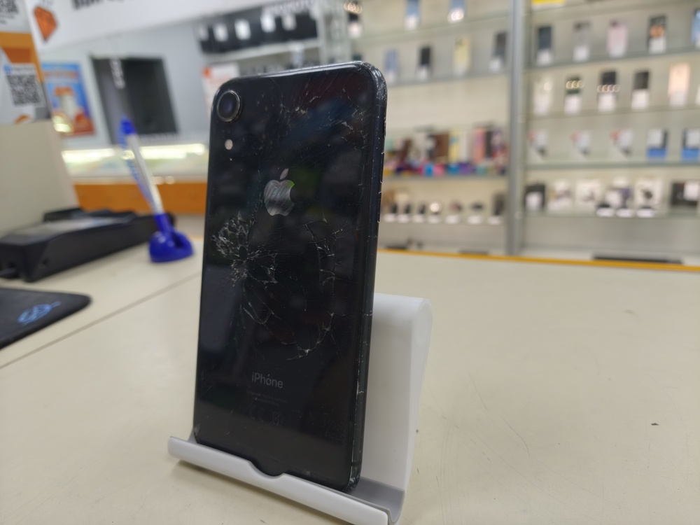 Смартфон Apple iPhone Xr 128Gb
