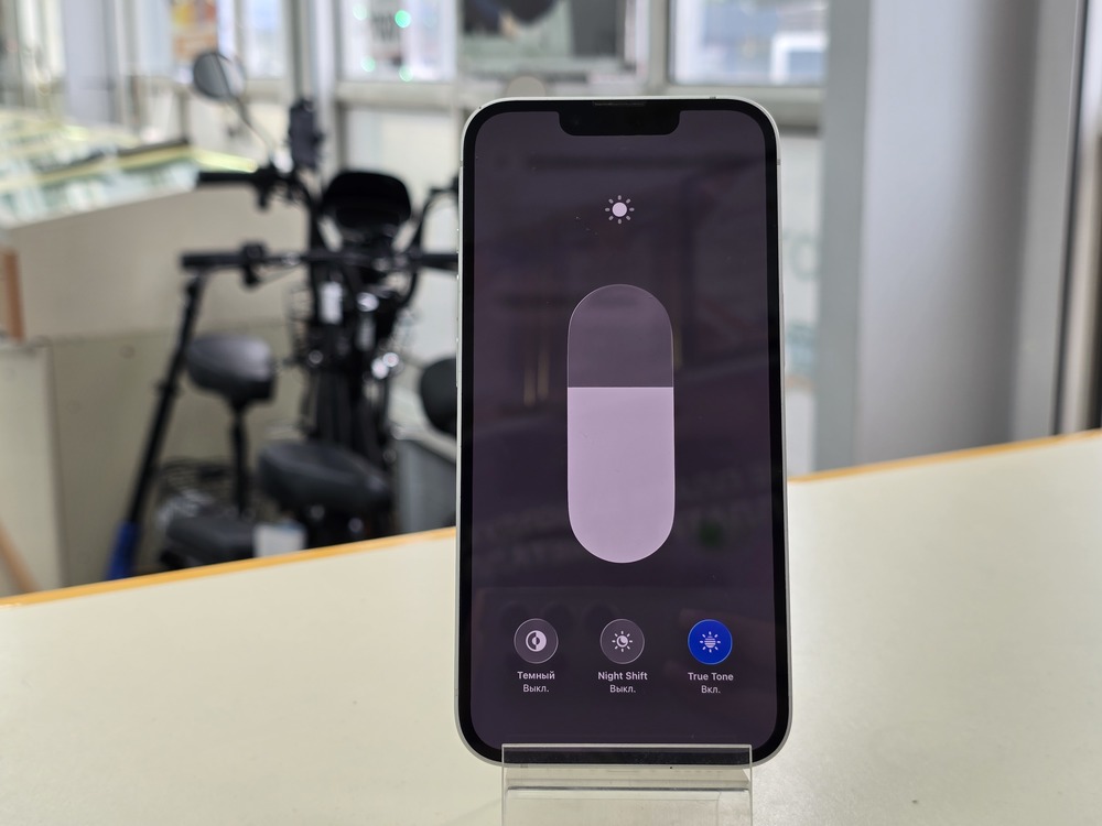 Смартфон Apple Iphone 14 128Gb