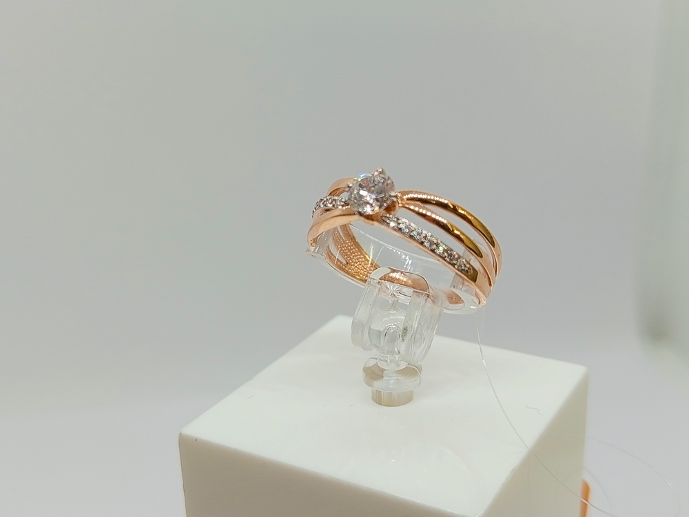 КОЛЬЦО С КАМНЯМИ (Au 585)