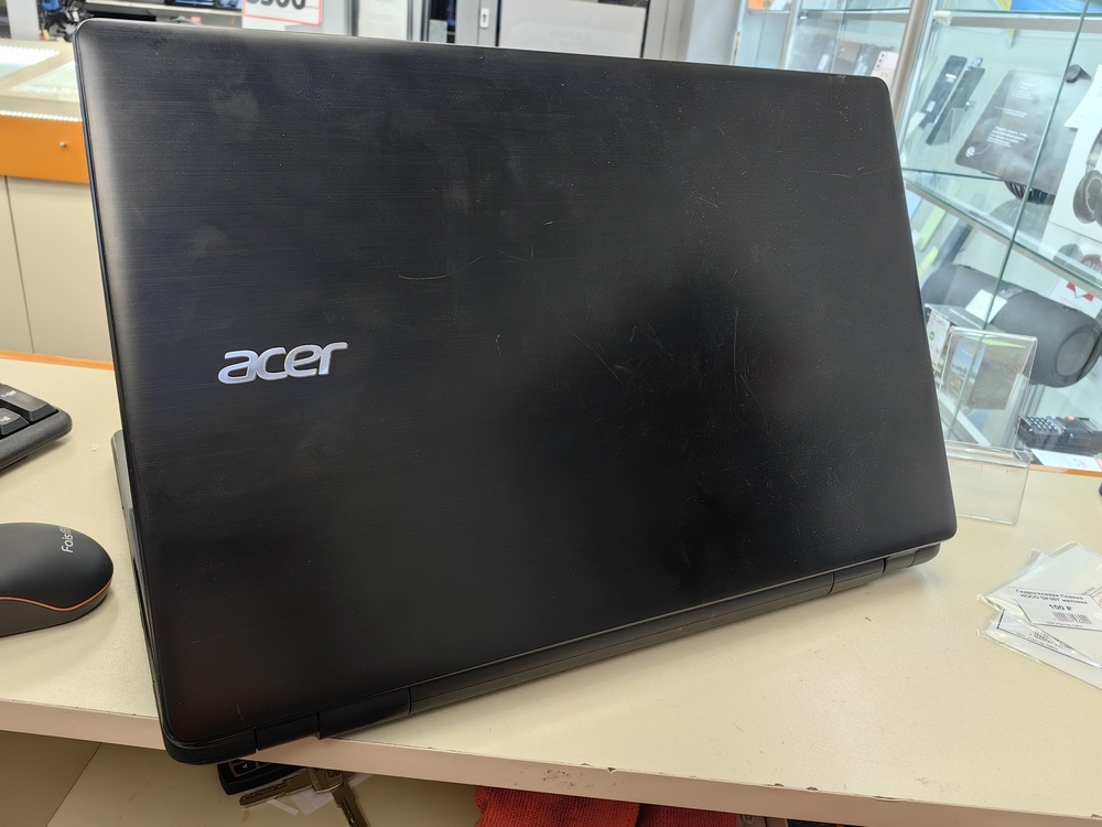 Ноутбук Acer v5we2; Core i3-4010U, Radeon HD 8610G, 4 Гб, 120 Гб, Нет