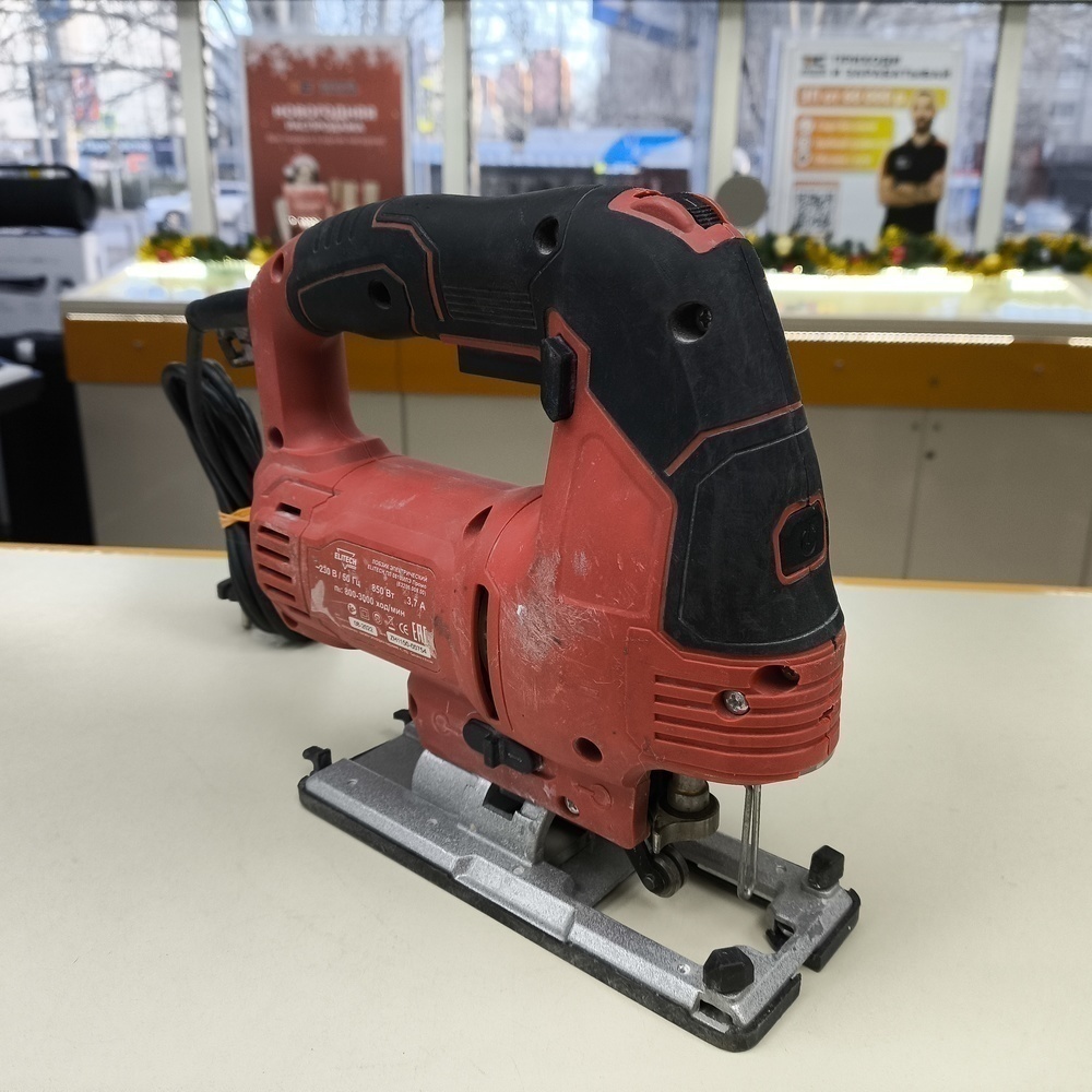 Лобзик Elitech ПЛ 0810МЛЭ