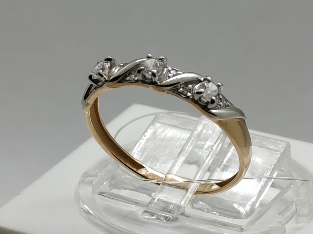 КОЛЬЦО С КАМНЯМИ (Au 585)