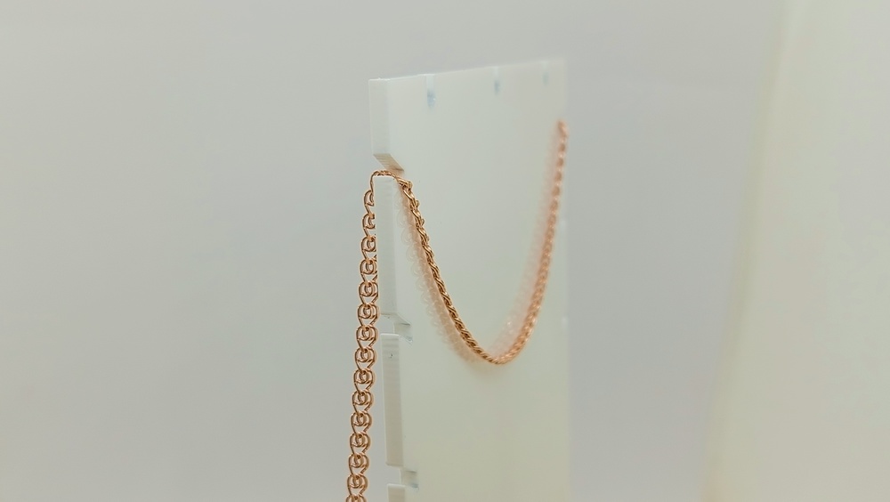 ЦЕПЬ ПУСТОТЕЛАЯ Лав (Au 585)