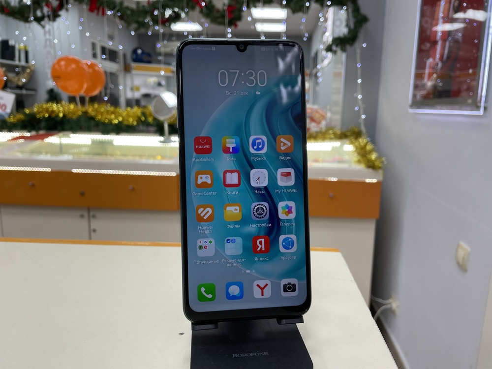 Смартфон Huawei Nova Y72 8/256
