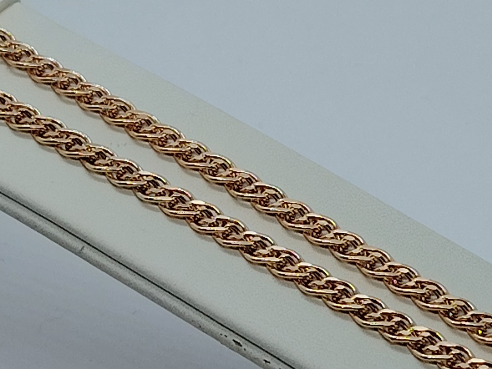 ЦЕПЬ ПУСТОТЕЛАЯ Лав (Au 585)