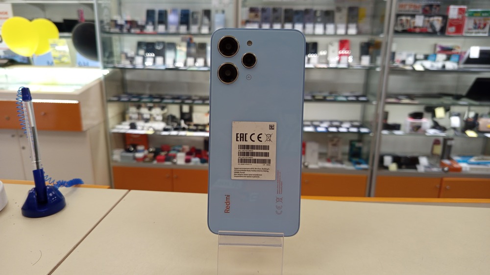Смартфон Xiaomi Redmi 12 8/256