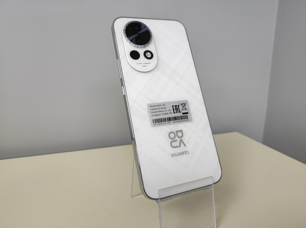 Смартфон Huawei Nova 13 12/256