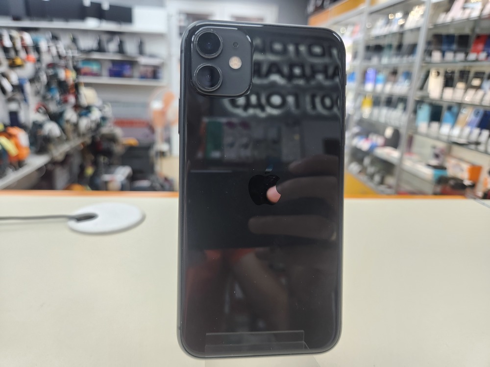 Смартфон Apple iPhone 11 128Gb