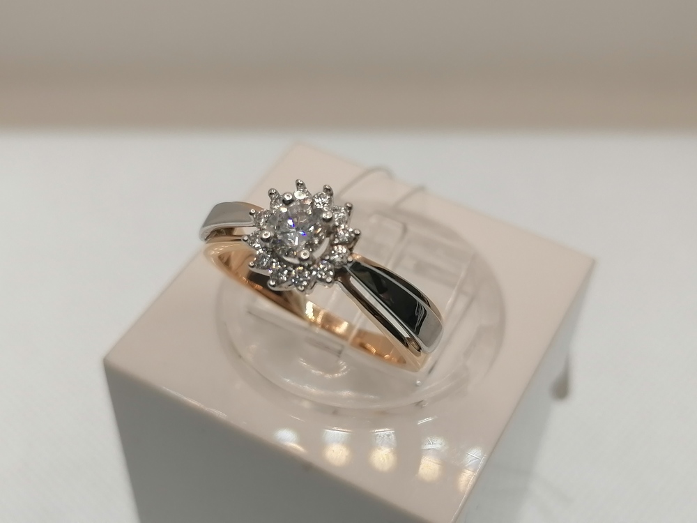 КОЛЬЦО С КАМНЯМИ (Au 585)