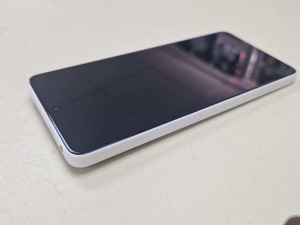 Смартфон Xiaomi Poco X6 5G 12/256Gb