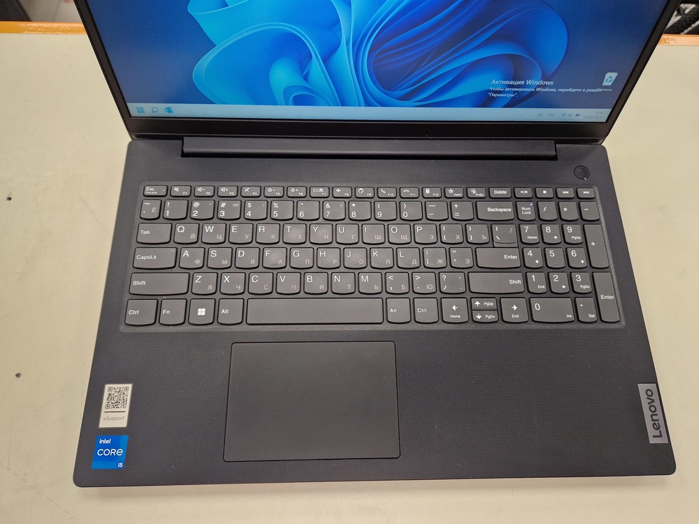 Ноутбук Lenovo; Core i5-1135G7, Intel iris XE Graphics, 8 Гб, 500 Гб, Нет