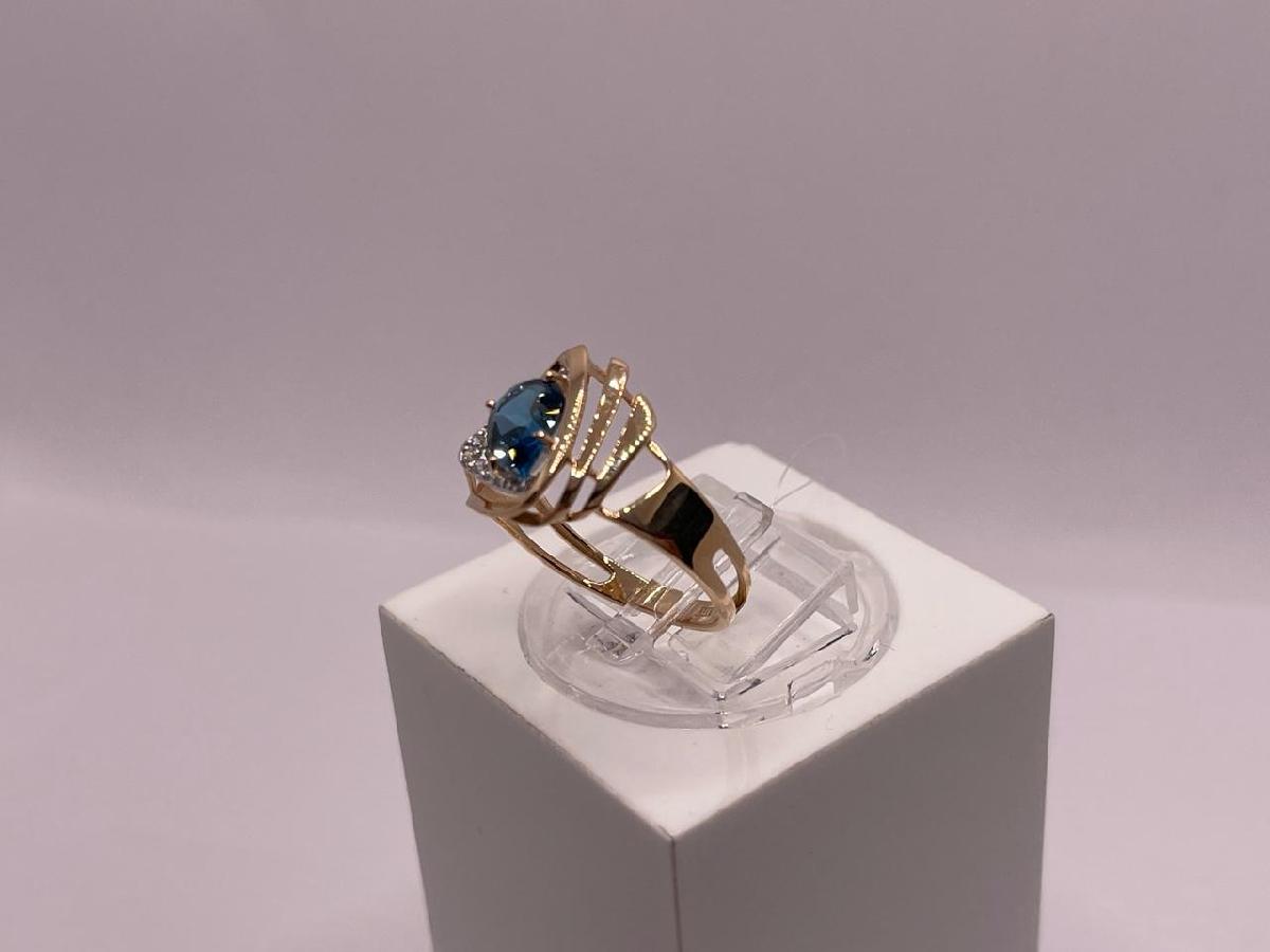 КОЛЬЦО ЛОНДОН ТОПАЗ с камнями (Au 585)