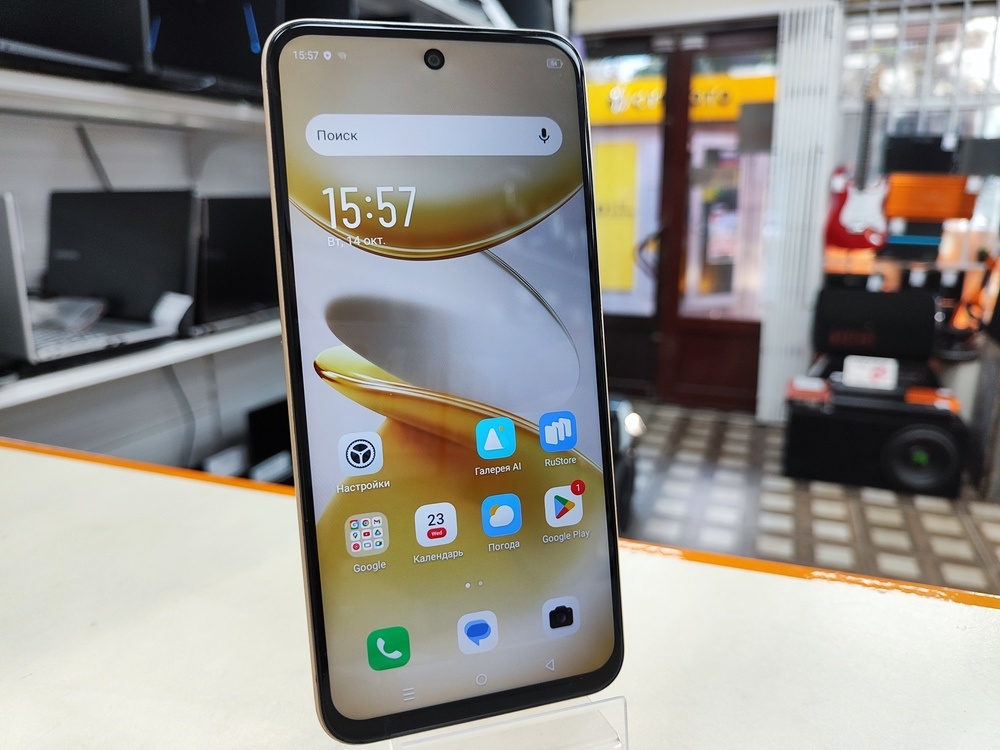 Смартфон Infinix Smart 9 4/128