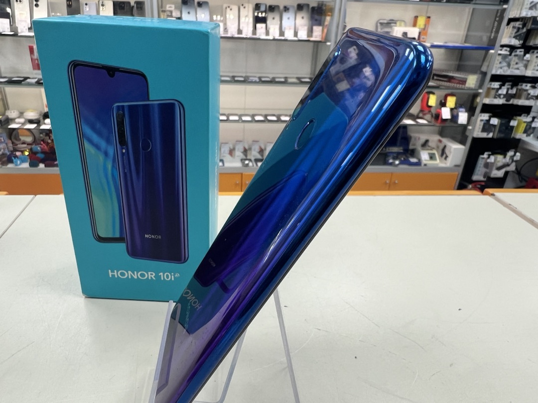 Смартфон Honor 10i 4/128