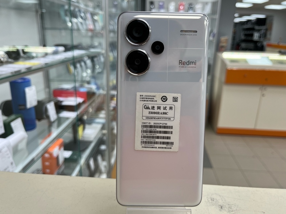 Смартфон Xiaomi Redmi Note 13 Pro+ 12/512