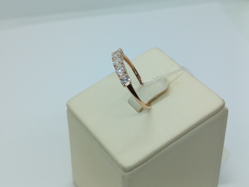 КОЛЬЦО С КАМНЯМИ (Au 585)