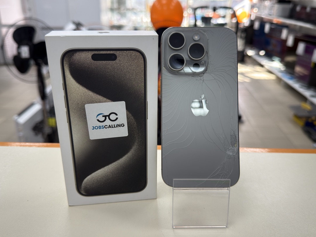 Смартфон Apple Iphone 15 Pro 256Gb