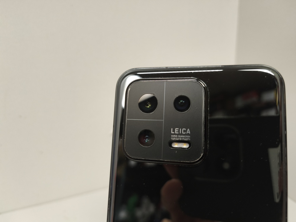 Смартфон Xiaomi 13 12/512