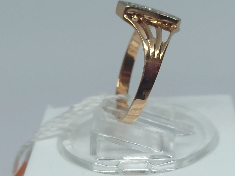 КОЛЬЦО С КАМНЯМИ (Au 585)