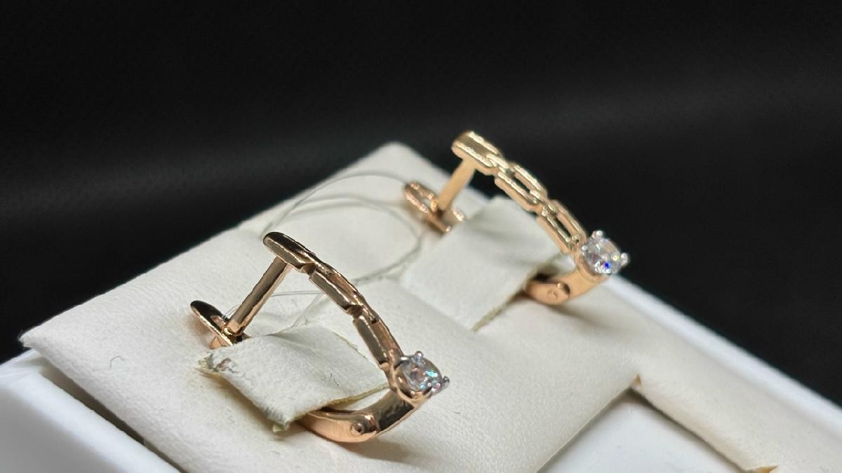 СЕРЬГИ С КАМНЕМ (Au 585)