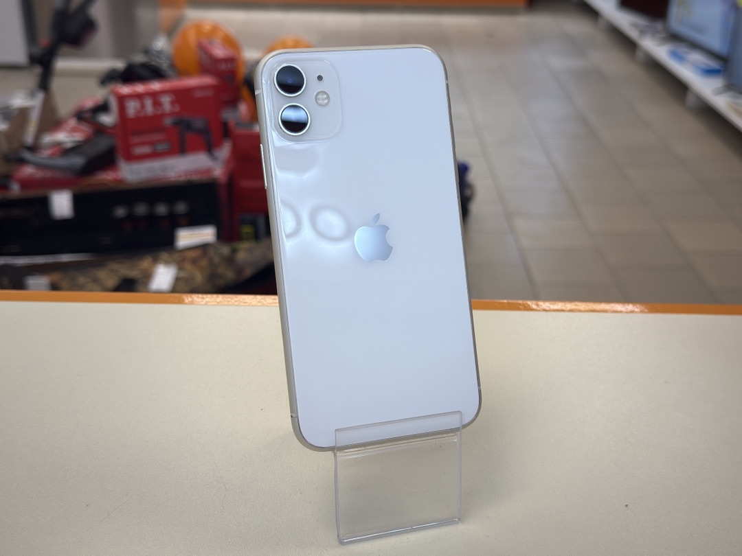 Смартфон Apple iPhone 11 128Gb