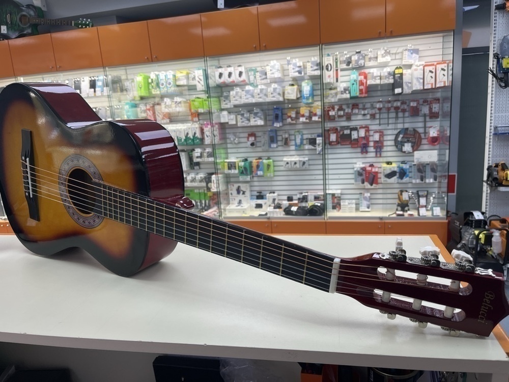 Гитара акустическая Belucci BC3805 SB