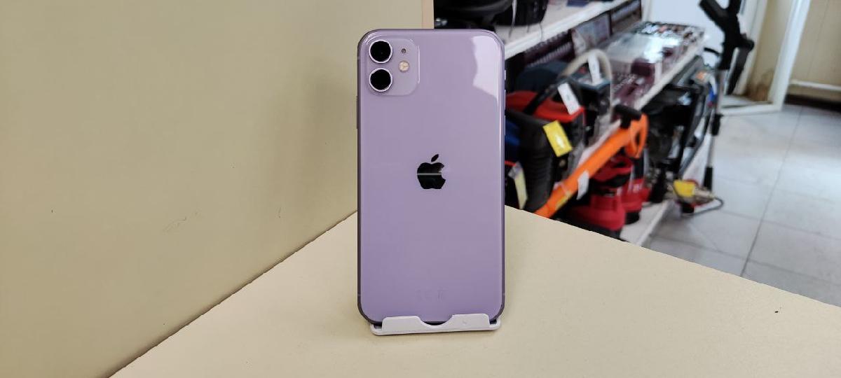 Смартфон Apple iPhone 11 64Gb