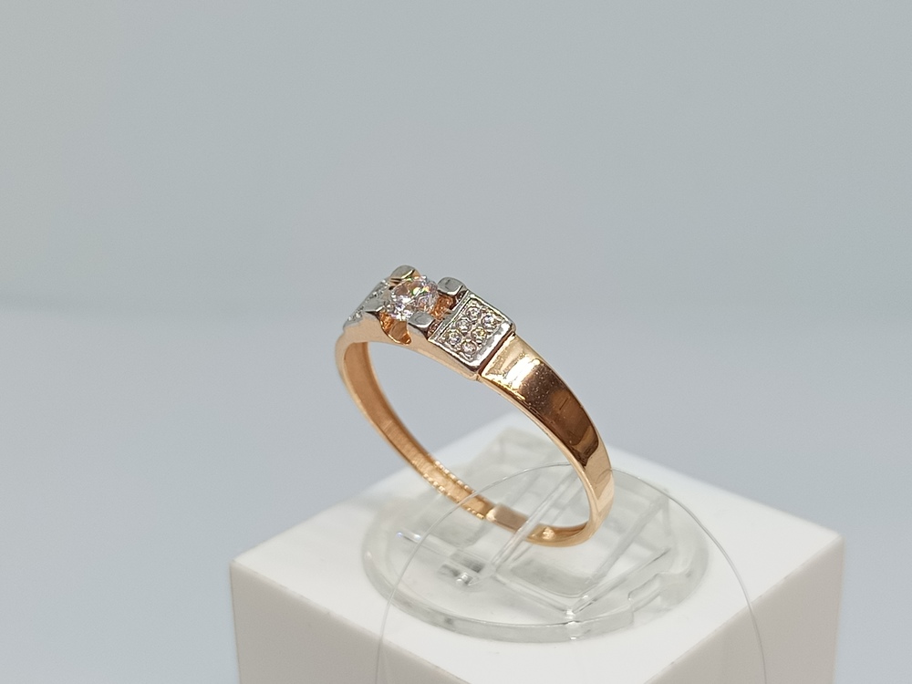 КОЛЬЦО С КАМНЯМИ (Au 585)