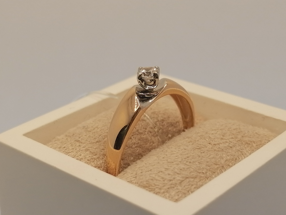 КОЛЬЦО С КАМНЕМ (Au 585)